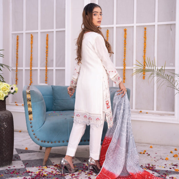 3-Piece Hand Embroidered Silk Suit With Chunri Dupatta - Image 3