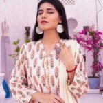 3-Pcs Screen-Printed Beige Lawn Suit